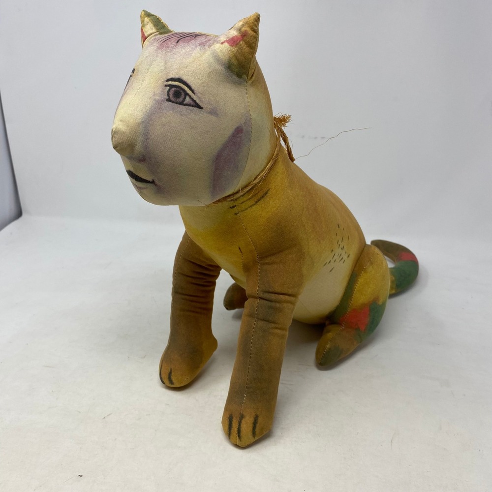 Vintage Toy Works Guggenheim‎ Museum Cat Plush Human Face Folk Art 1994 USA